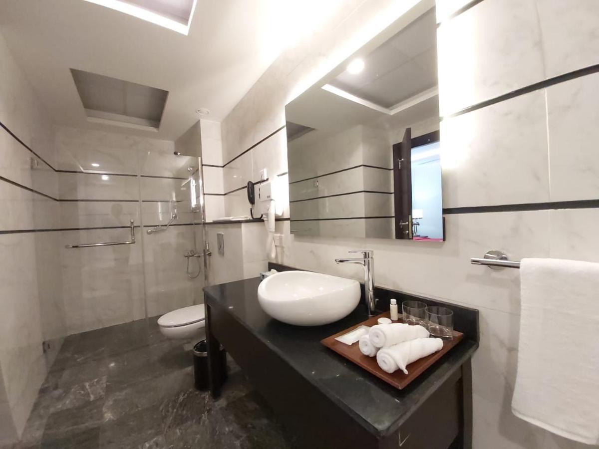 Basrah International Airport Hotel Екстер'єр фото