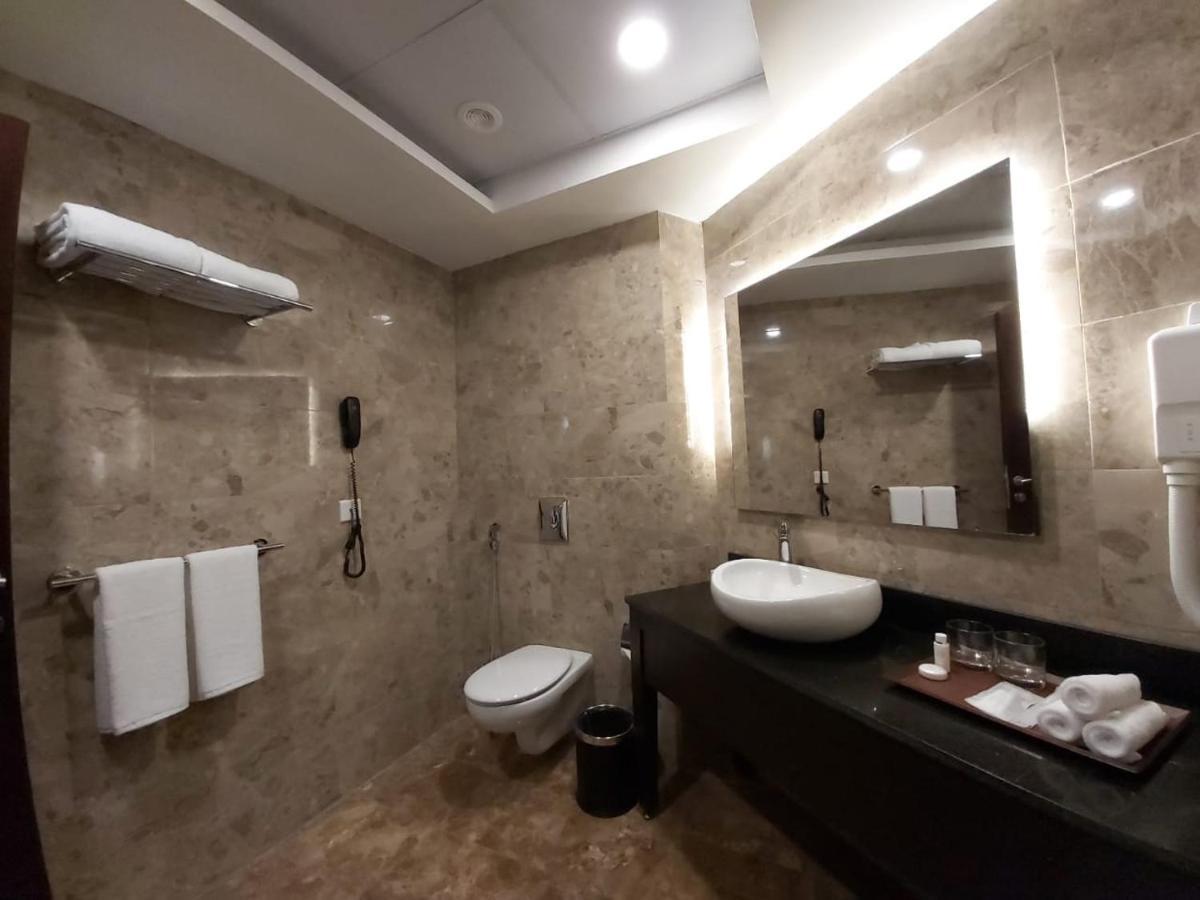 Basrah International Airport Hotel Екстер'єр фото